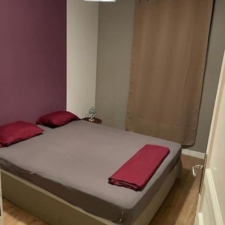 Appartement Chez Tricia Thorigny-sur-Marne Exteriör bild