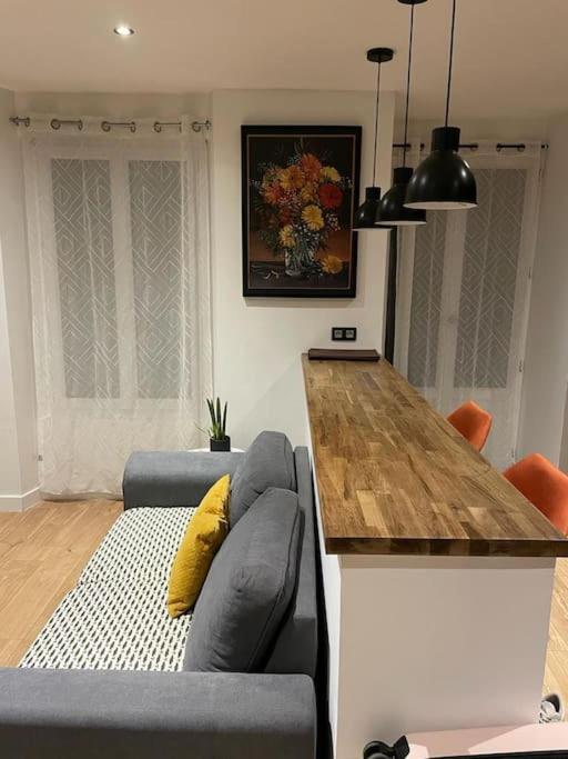 Appartement Chez Tricia Thorigny-sur-Marne Exteriör bild